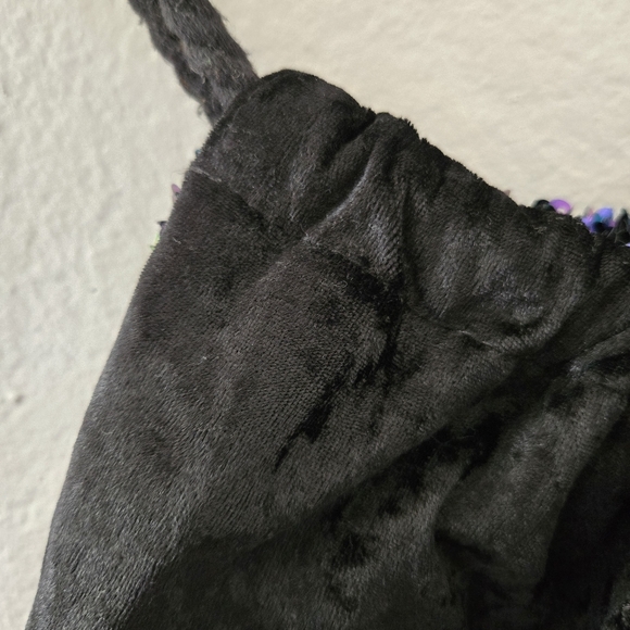 Iridescent Sequin Drawstring Backpack - Picture 5 of 5